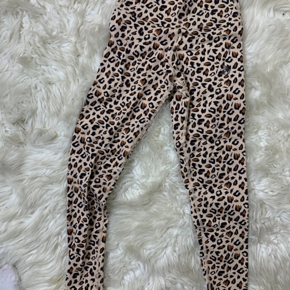 Ryderwear cheetah print gym set - Picture 3 of 3